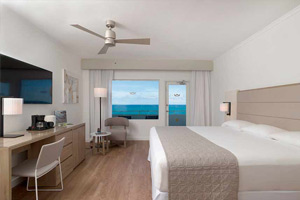 Deluxe Ocean Front Rooms at Riu Plaza Miami Beach